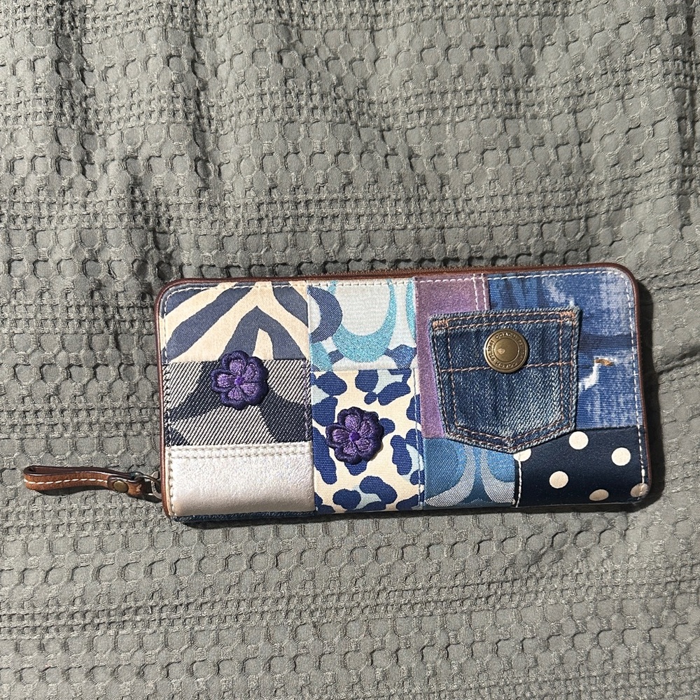 Vintage Coach Patchwork Floral Zip Wallet - Blue and Purple